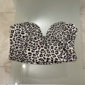 Animal print crop top